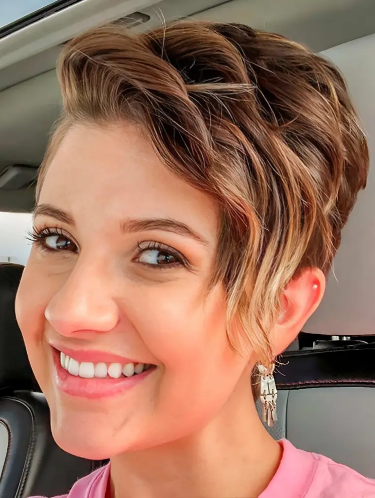 Short Haircuts for Women Who Want a Chic and Edgy Look